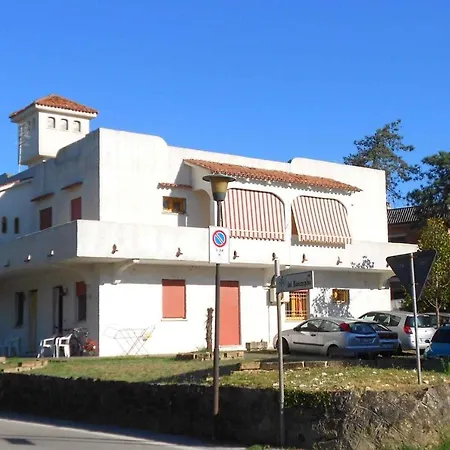 In 24935 Rosolina Mare