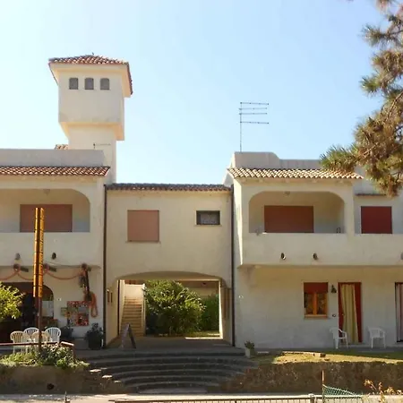 Apartment In 24935